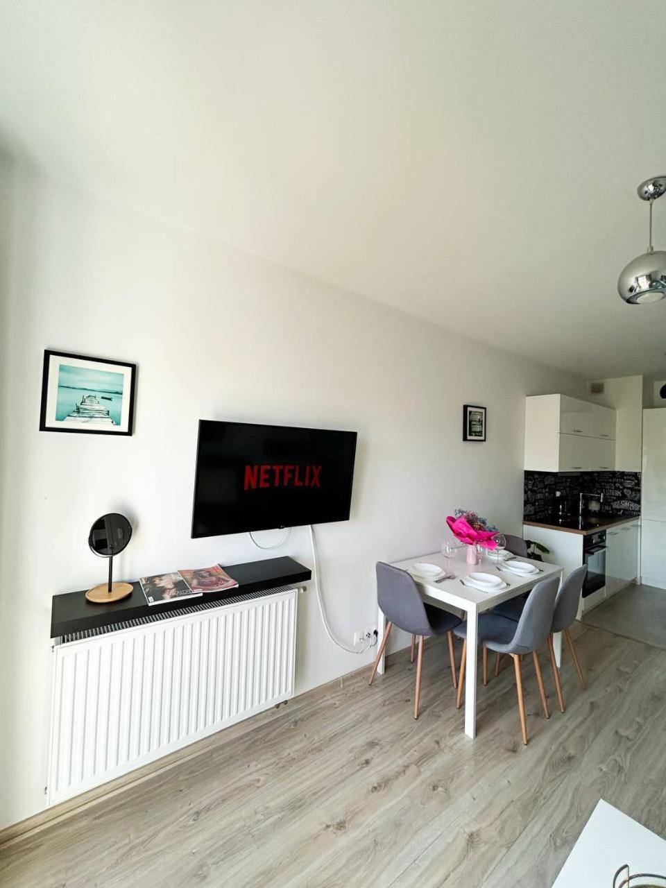 Lumina Comfy Apartment Lodz Eksteriør billede